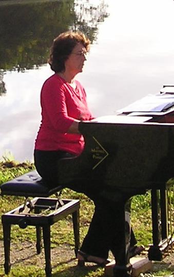 Marie-Astrid Arnal - piano