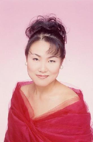 Mitsuyo Segura - soprano