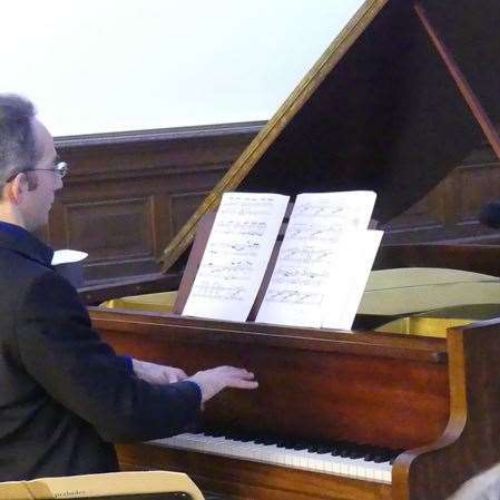 Roland Vendroux au piano